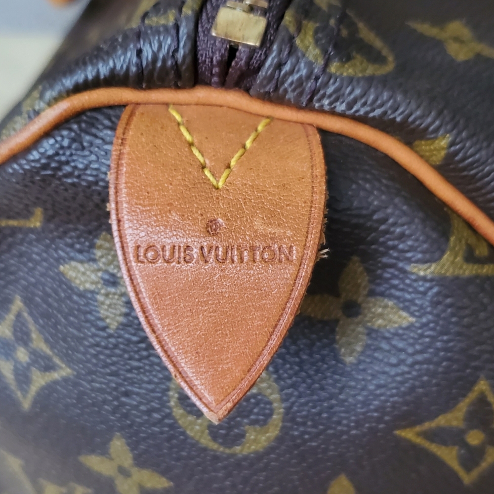 Louis Vuitton Monogram Speedy 35 Handbag - Picture 12 of 16